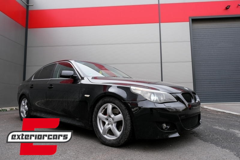 Prednji branik M5 dizajn (PDC 24mm) / BMW serije 5 E60 E61 (2003-2007) - Slika 7