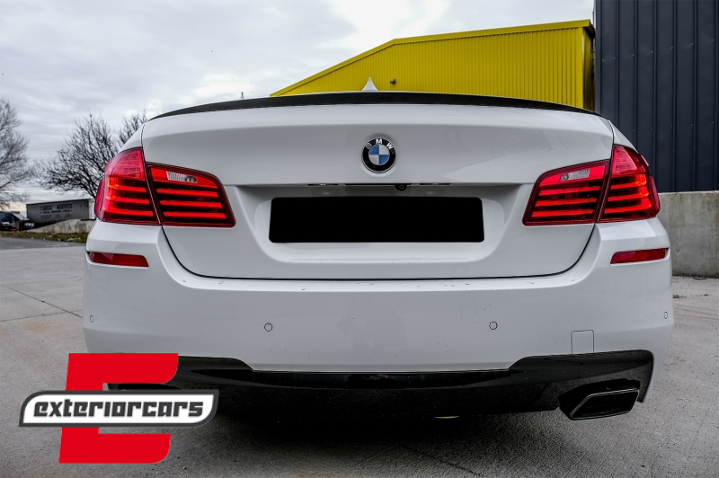 Lip bunkera M5 dizajn (piano crna) / BMW serije 5 F10 (2010-2017) - Slika 12
