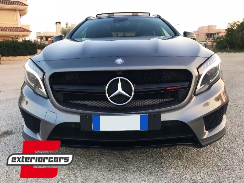 Prednja maska GLA45 AMG dizajn (piano crna) / Mercedes GLA klasa X156 (2014-2016) - Slika 4