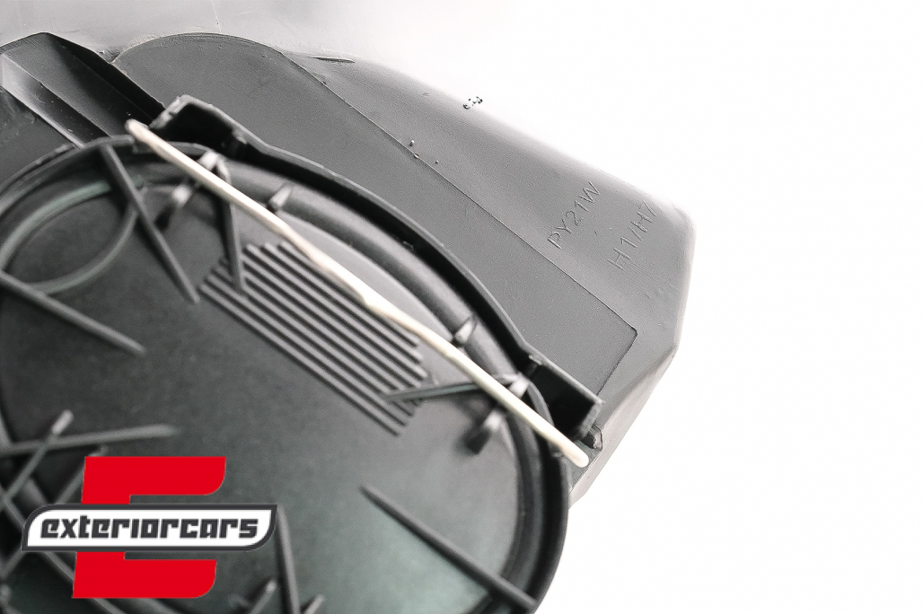 Prednja svjetla LED DayLights (crna) / Audi A4 B7 (2004-2008) - Slika 16
