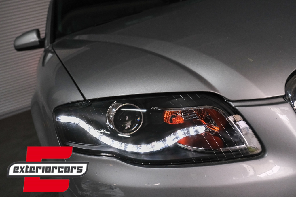 Prednja svjetla LED DayLights (crna) / Audi A4 B7 (2004-2008) - Slika 32