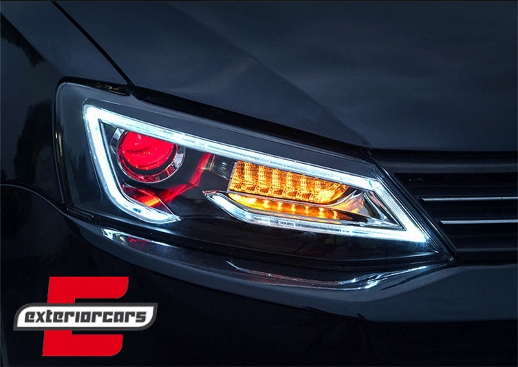Prednja svjetla LED DRL SEQ žmigavci Bi-Xenon look (crna) / VW Jetta Mk6 VI (2011-2018) - Slika 20