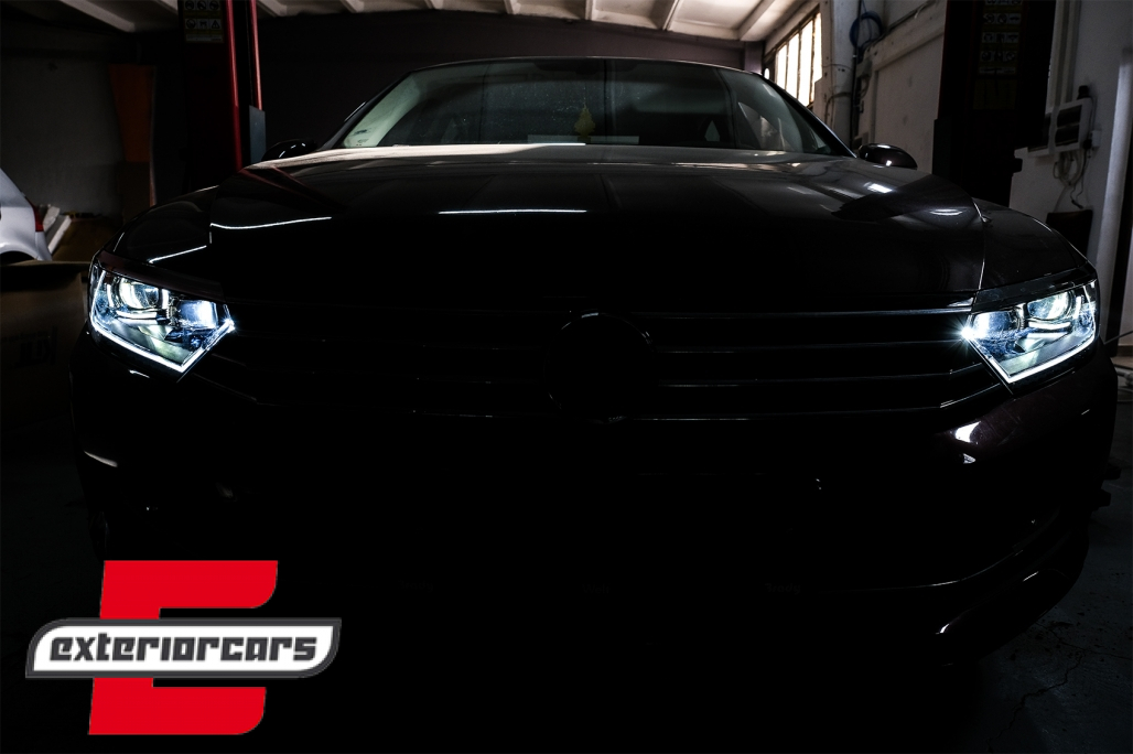 Full LED prednja svjetla SEQ žmigavci Matrix look / VW Passat B8 3G (2014-2019) - Slika 31
