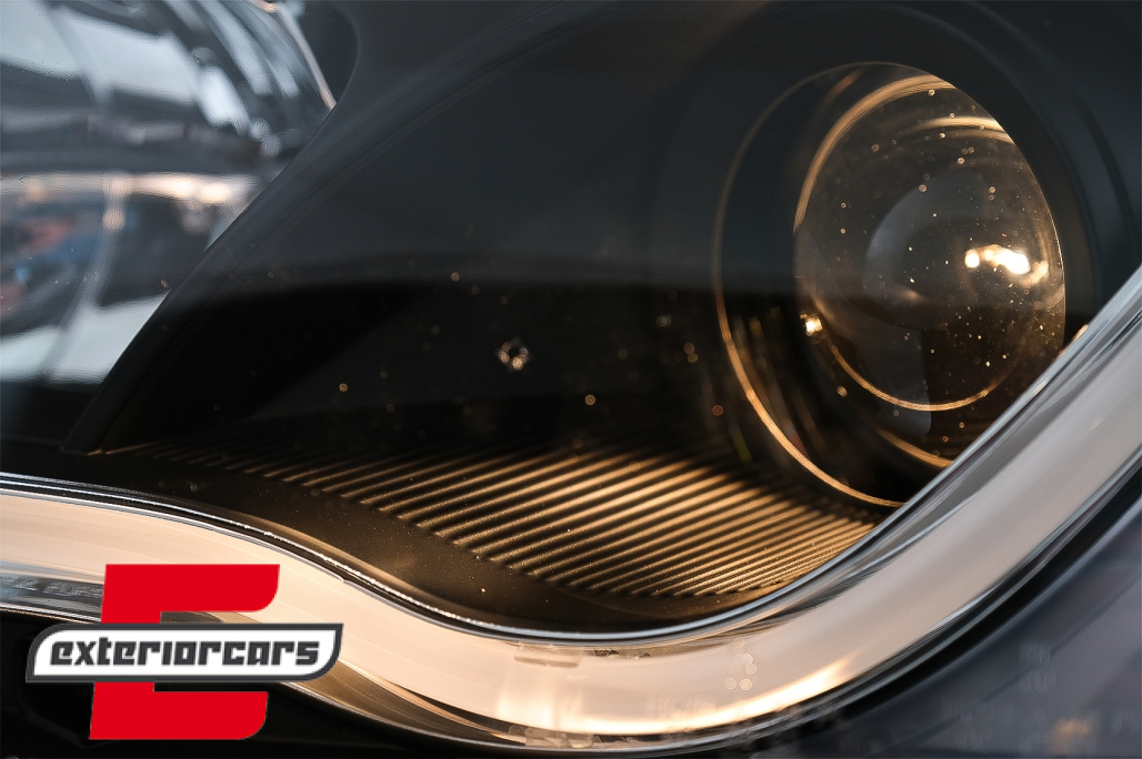Prednja svjetla LED TubeLights dizajn (crna) / Audi A4 B6 (2000-2004) - Slika 14