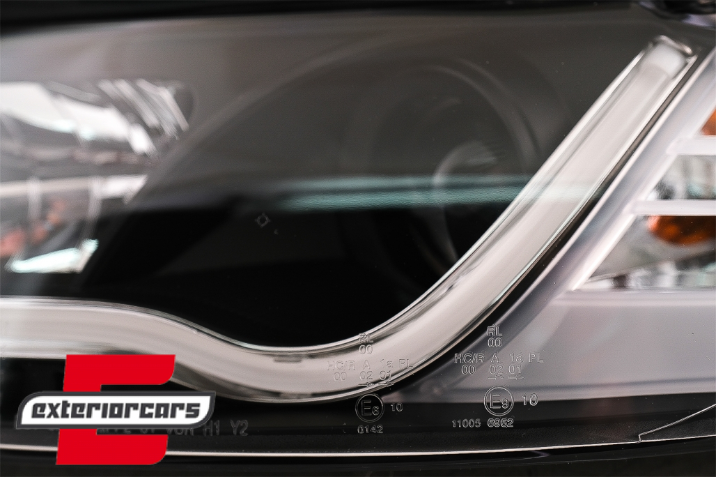 Prednja svjetla LED TubeLights dizajn (crna) / Audi A4 B6 (2000-2004) - Slika 4