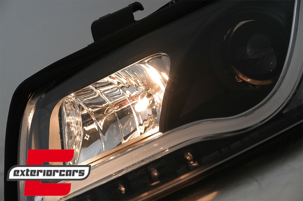Prednja svjetla LED TubeLights dizajn (crna) / Audi A4 B6 (2000-2004) - Slika 11