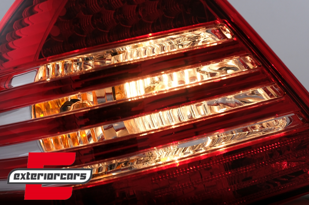 LED stražnja svjetla (crvena/kristal) / Mercedes C-klasa W203 (2000-2004) limuzina - Slika 14