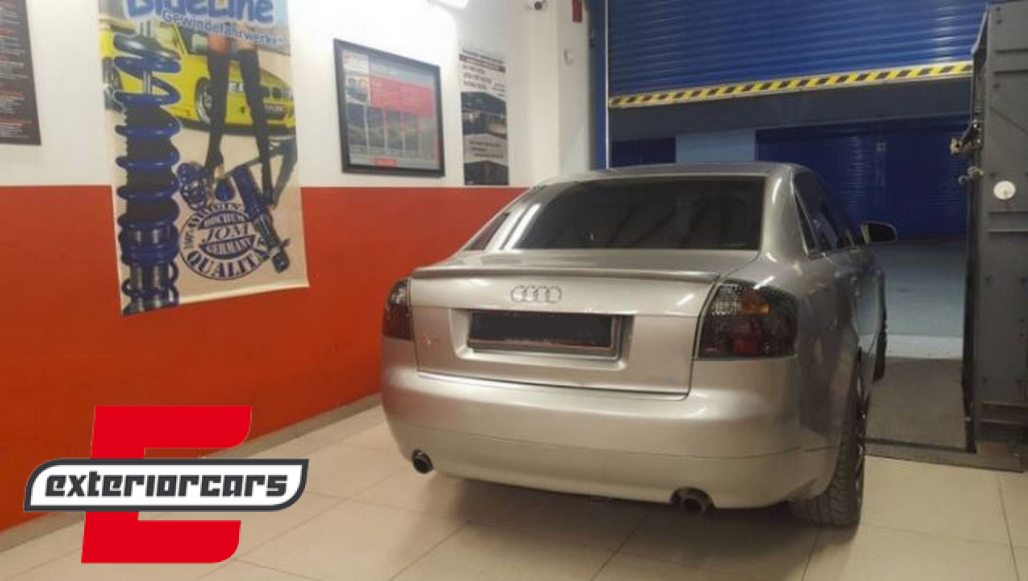 Stražnja svjetla (crna) / Audi A4 B6 limuzina (2001-2004) - Slika 10