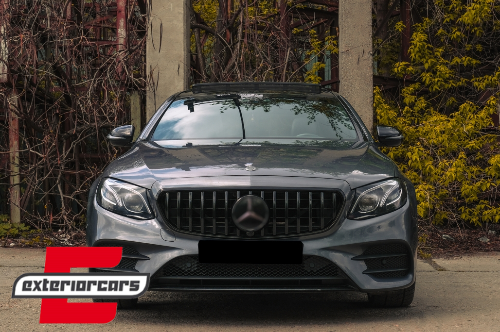 Prednja maska GT-R Panamericana dizajn (piano crna) / Mercedes E-klasa W213 S213 C238 A238 (2016-2019) - Slika 17