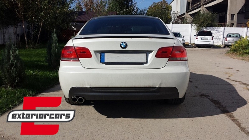 Lip bunkera M3 dizajn (carbon look) / BMW serije 3 E92 Coupe (2006-2012) - Slika 9