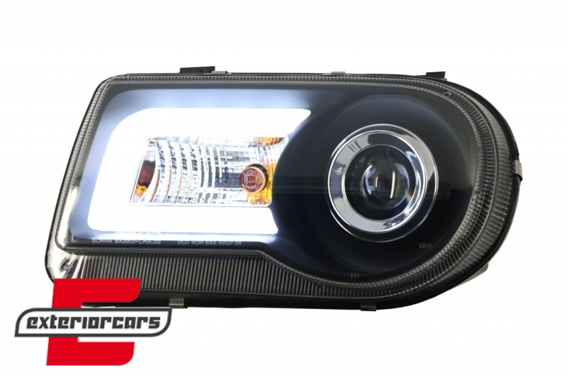 Prednja svjetla LED Tubelight dizajn (crna) / Chrysler 300C (2004-2010) - Slika 4
