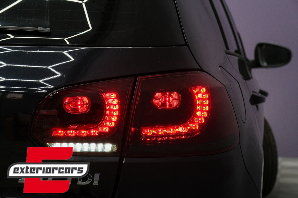 Full LED stražnja svjetla SEQ žmigavci R20 dizajn (crvena/smoke) / VW Golf 6 VI (2008-2013) - Slika 21