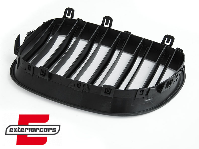 Prednja maska M5 look (mat crna) / BMW serije 5 E60 E61 (2003-2010) - Slika 4