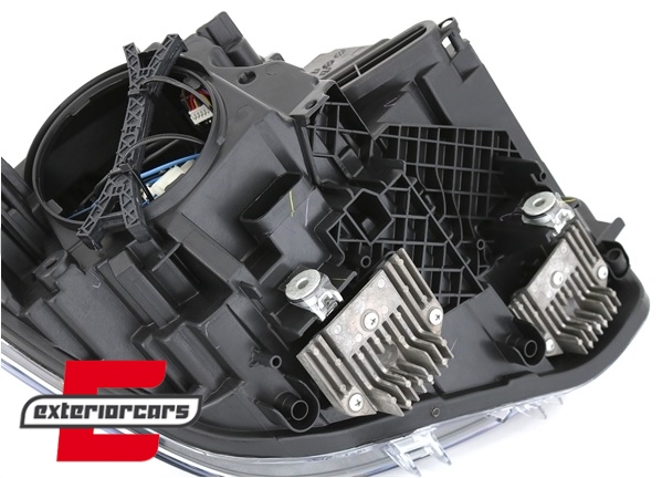 Prednja svjetla LED Angel Eyes Xenon look (crna) / BMW serije 1 F20 F21 (06.2011-03.2015) - Slika 6