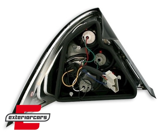 Stražnja svjetla (chrome) / Ford Mondeo 3 limuzina hatchback (2000-2007) - Slika 3