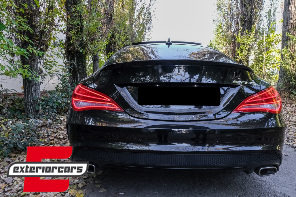 Lip bunkera AMG dizajn (piano crna) / Mercedes CLA C117 W117 (2013-2018) - Slika 12