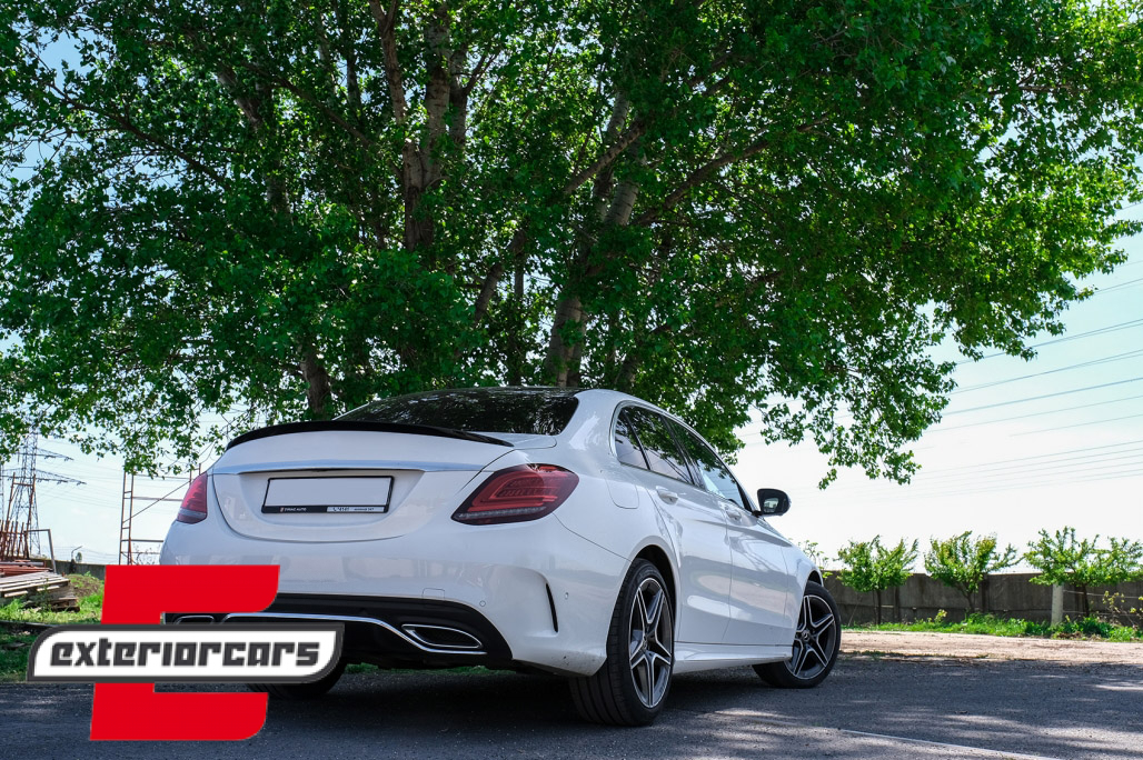 Lip bunkera AMG dizajn (piano crna) / MERCEDES C-klasa W205 limuzina (2014-2020) - Slika 16