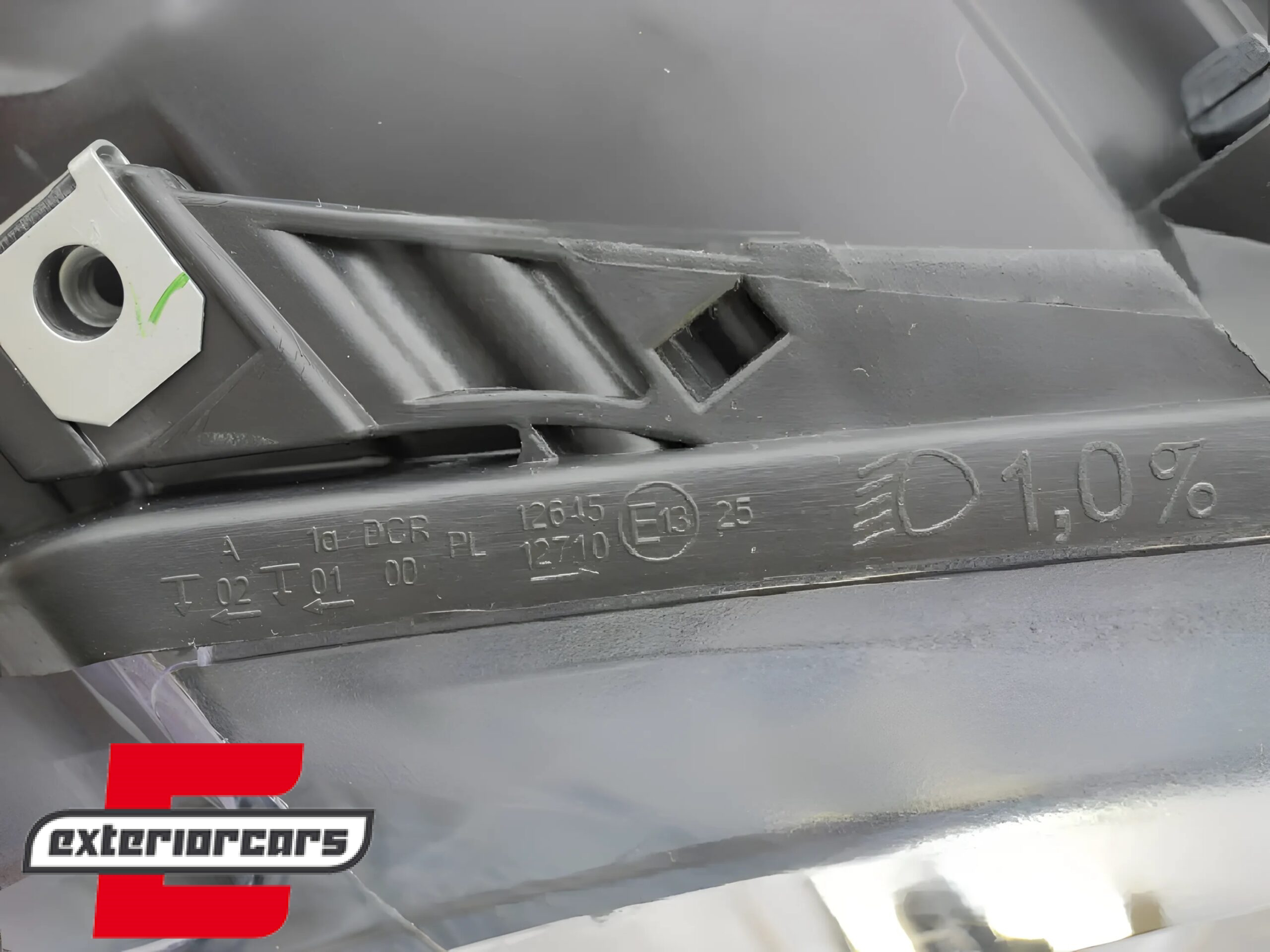Prednje svjetlo Xenon (desna strana) / VW Golf 5 Jetta 3 (2003-2010) - Slika 5
