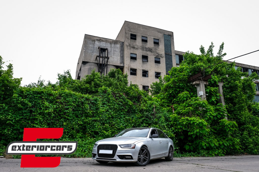 Prednja maska RS4 dizajn (piano crna) / Audi A4 S4 B8 Facelift (2012-2015) - Slika 5