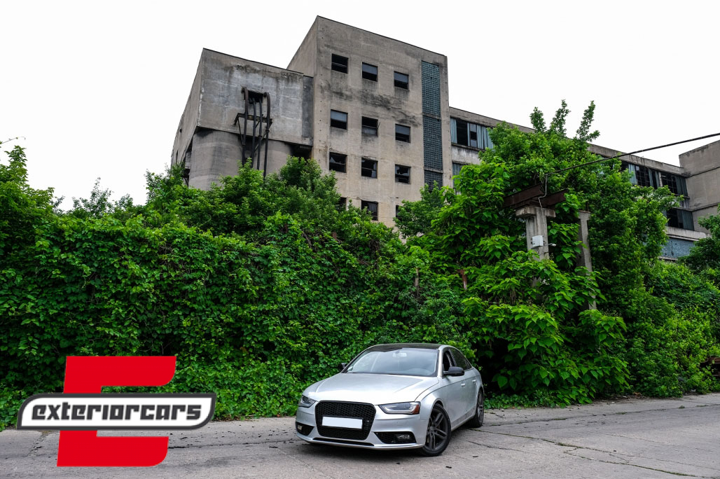 Prednja maska RS4 dizajn (piano crna) / Audi A4 S4 B8 Facelift (2012-2015) - Slika 6