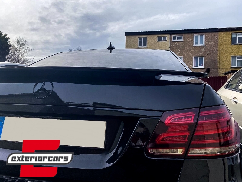 Lip bunkera GTS dizajn (piano crna) / Mercedes E-klasa W212 (2009-2016) - Slika 12