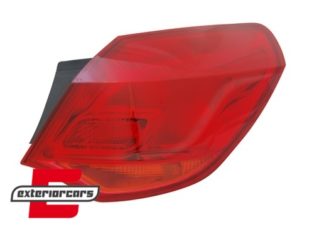Stražnje svjetlo (desna strana) / Opel Astra J hatchback (2009-2015)
