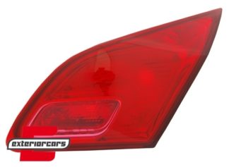 Stražnje svjetlo (desna strana) / Opel Astra J (2009-2015)