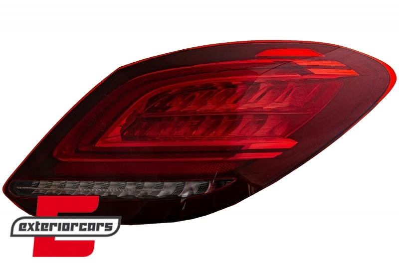 Full LED stražnja svjetla SEQ žmigavci Facelift dizajn (crvena/kristal) / Mercedes C-klasa W205 limuzina (2014-2018) - Slika 2