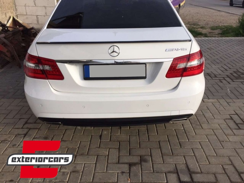 Lip bunkera AMG Facelift dizajn (piano crna) / Mercedes E-klasa W212 (2009-2016) - Slika 9