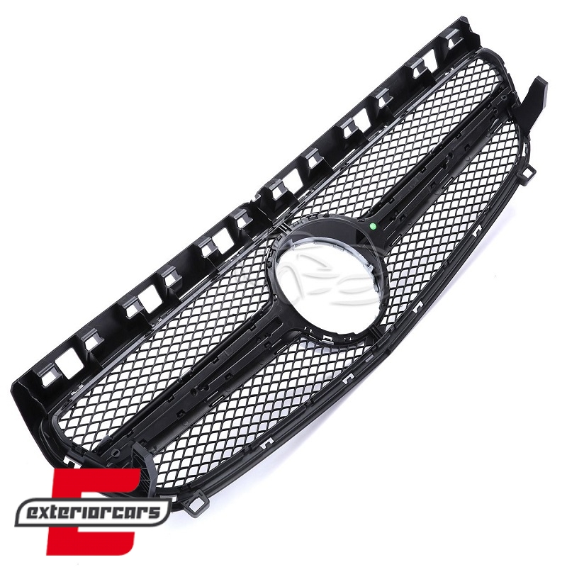 Prednja maska A45 AMG dizajn (srebrna) / Mercedes A-klasa W176 Facelift (09.2015-2018) - Slika 3