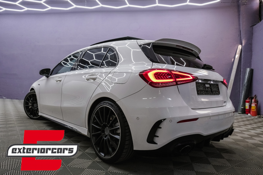 Bočni flapovi zadnjeg branika A35 AMG dizajn (piano crna) / Mercedes A-klasa W177 (04.2018-12.2022) - Slika 12