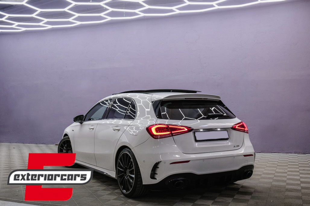 Bočni flapovi zadnjeg branika A35 AMG dizajn (piano crna) / Mercedes A-klasa W177 (04.2018-12.2022) - Slika 14