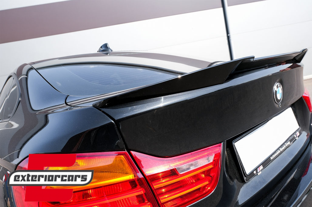 Lip bunkera M4 CS dizajn (piano crna) / BMW serije 4 Gran Coupe F36 (2014-2019) - Slika 12