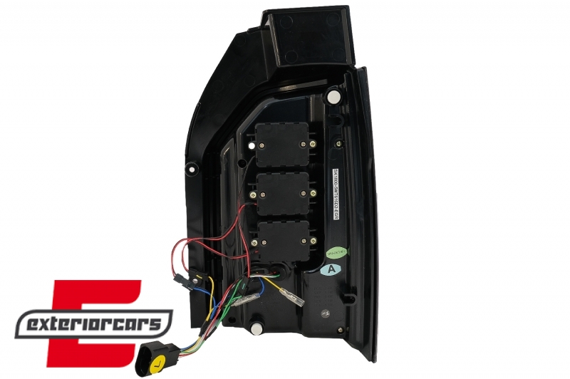 Full LED stražnja svjetla LedBar SEQ žmigavci (crvena/kristal) / VW Transporter Multivan Caravelle T6 (2015-2019) - Slika 16
