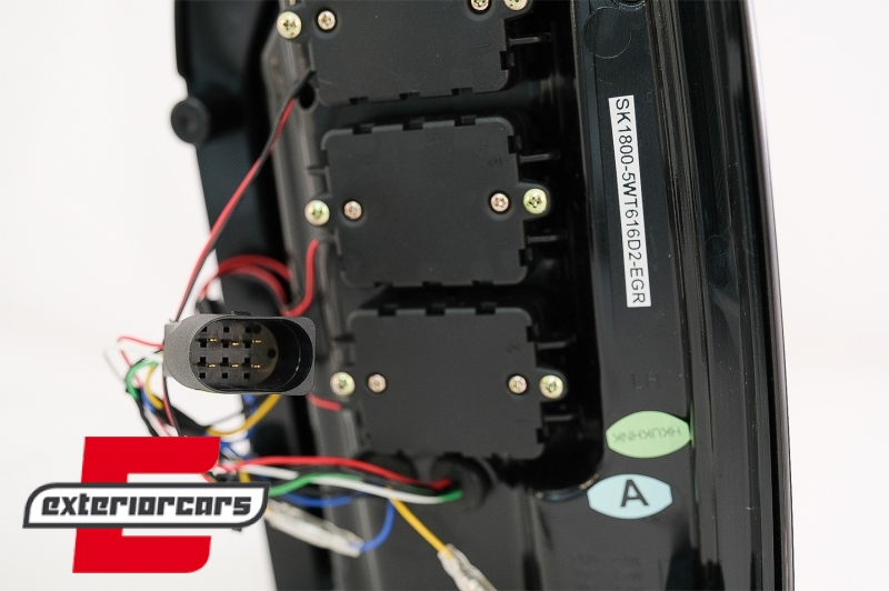 Full LED stražnja svjetla LedBar SEQ žmigavci (crvena/kristal) / VW Transporter Multivan Caravelle T6 (2015-2019) - Slika 17
