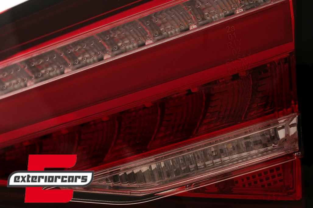 Full LED stražnja svjetla SEQ žmigavci (crvena/kristal) / Audi A4 B8 limuzina (2012-2015) - Slika 5
