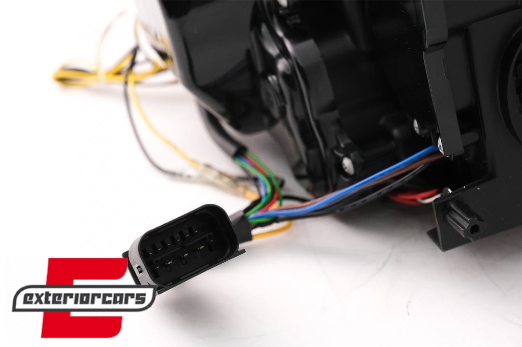 Prednja svjetla 3D Angel Eyes LED DRL Xenon (crna) / BMW serije 3 E90 E91 LCI (2008-2011) - Slika 20