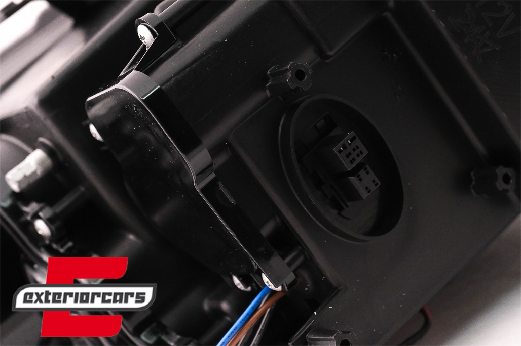 Prednja svjetla 3D Angel Eyes LED DRL Xenon (crna) / BMW serije 3 E90 E91 LCI (2008-2011) - Slika 21