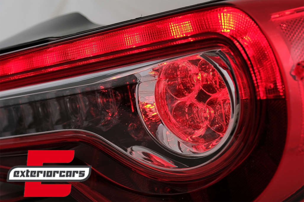 Full LED stražnja svjetla SEQ žmigavci (crvena) / Toyota GT86 (2012-2021) - Slika 6