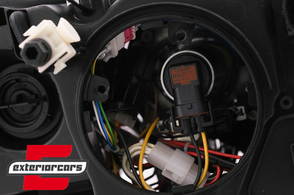 Prednja svjetla LED Angel Eyes Xenon look (crna) / BMW X3 F25 SUV (2010-2014) - Slika 17