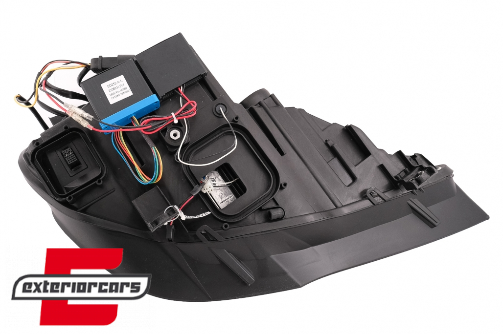 Prednja svjetla 3D LED Angel Eyes XENON (crna) / BMW X5 E70 (2007-2010) - Slika 17