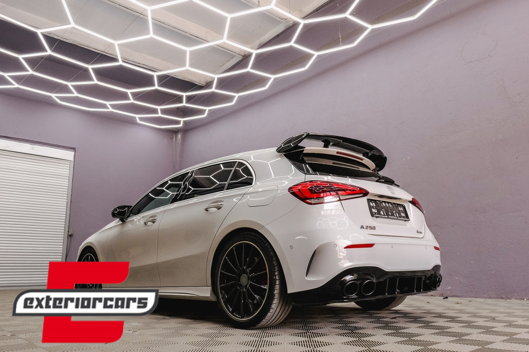 Difuzor zraka & nastavci auspuha A45S dizajn (crna) / Mercedes A-klasa W177 Hatchback (2018-12.2022) - Slika 23
