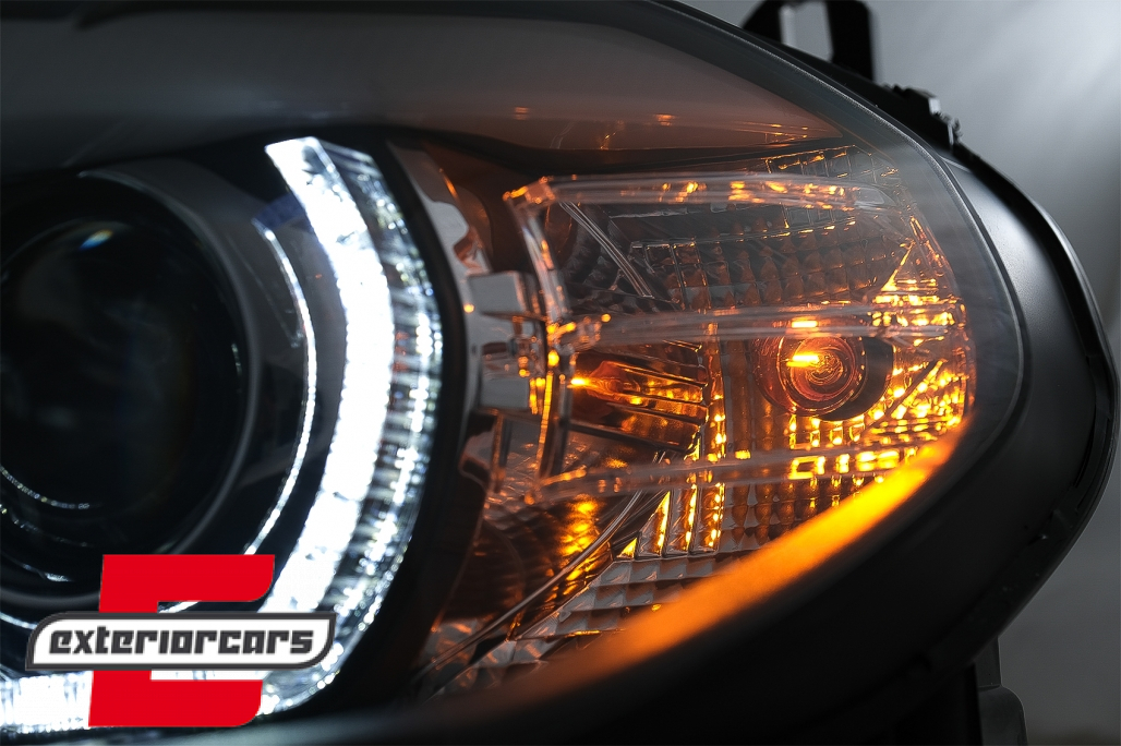 Prednja svjetla 3D LED Angel Eyes XENON (crna) / BMW X5 E70 (2007-2010) - Slika 4