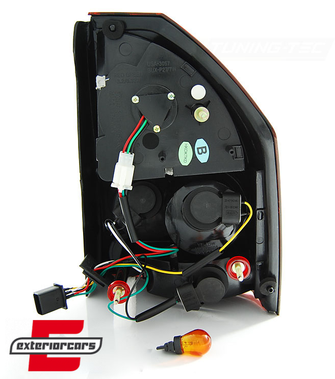 LED stražnja svjetla (crna) / Chrysler 300C limuzina (2008-2010) - Slika 3