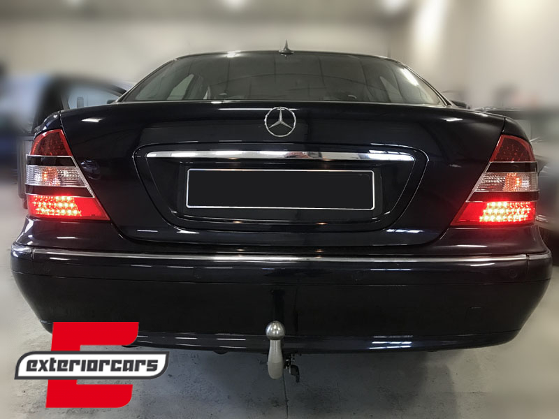 LED stražnja svjetla W221 look (crvena/crna) / Mercedes S-klasa W220 (1998-2005) - Slika 2