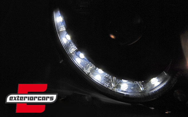 Prednja svjetla LED DayLight (crna) / MERCEDES CLK W209 (2003-2010) - Slika 2