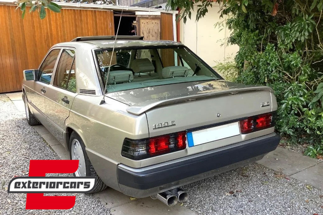 Stražnja svjetla (crvena/kristal) / Mercedes W201 190 (12.1982-05.1993) - Slika 9