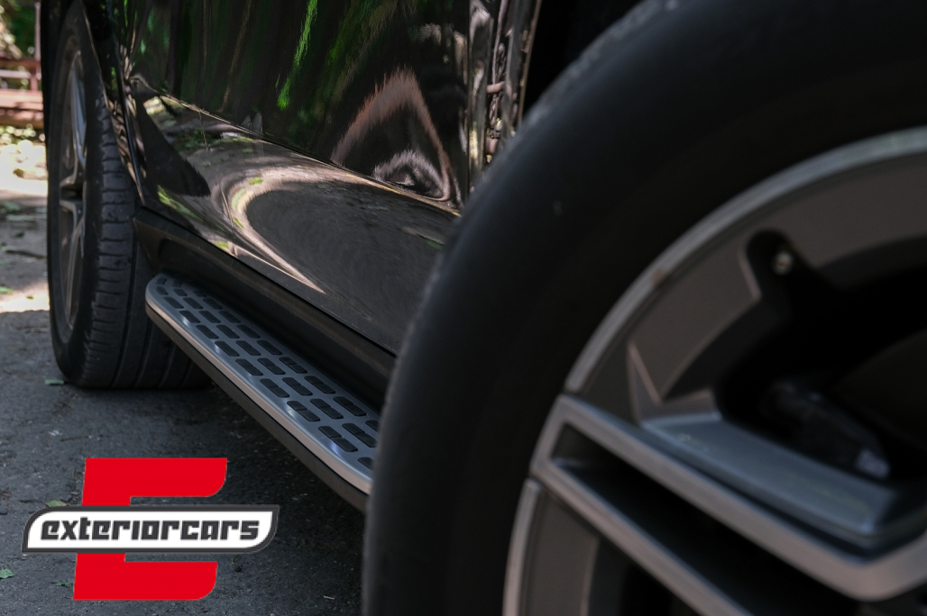 Bočne stepenice sa LED svjetlom dobrodošlice / Mercedes GLE W167 (2019-) - Slika 15