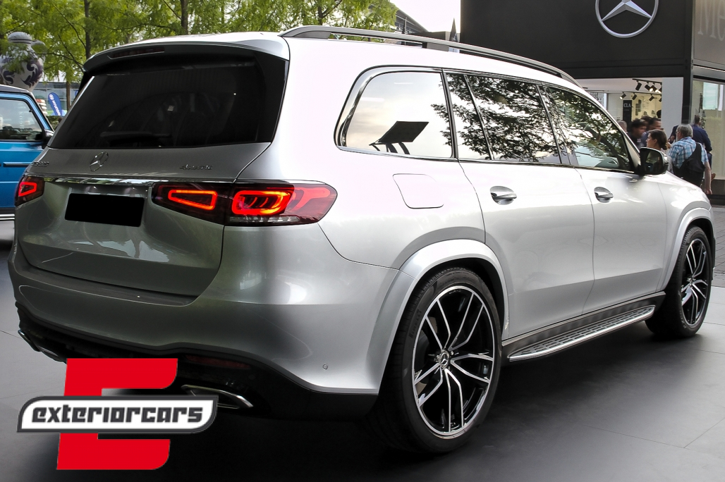 Bočne stepenice sa LED svjetlom dobrodošlice / Mercedes GLS SUV X167 (2020-) - Slika 11