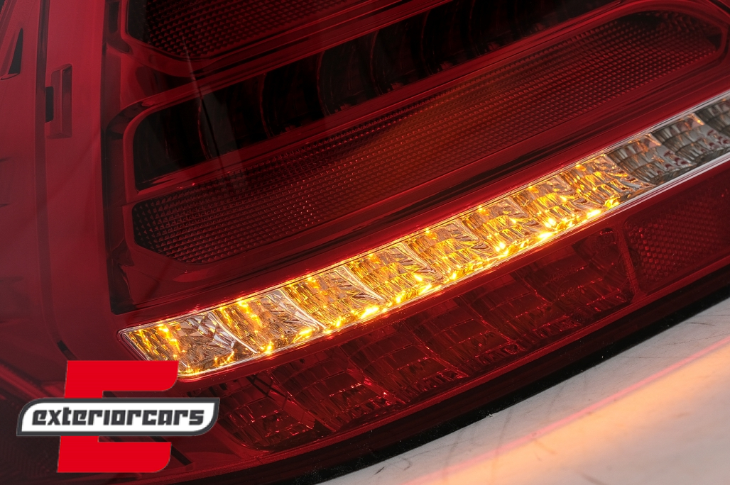 Full LED stražnja svjetla SEQ žmigavci (crvena/kristal) / Mercedes C-klasa W203 (2000-2004) limuzina - Slika 6